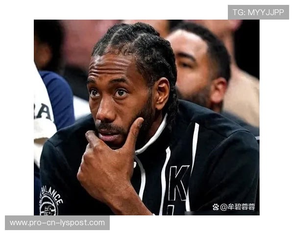 伦纳德完美防守并补篮得手，快船在主场胜出